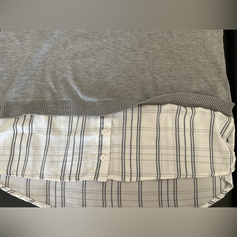 Adrianna Pappel Grey Sweater with Plaid accents - Picture 6 of 8
